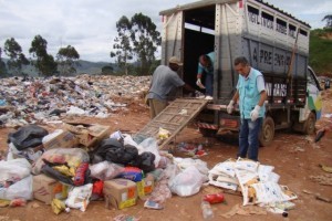 Manhuaçu: Vigilância Sanitária promove 10ª inutilização de alimentos