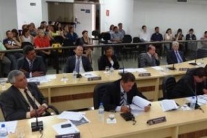 Manhuaçu: SAMAL e Secretaria de Educação prestam contas na Câmara de Vereadores