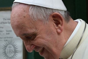 Religião: Papa Francisco pede nova atitude da Igreja com os filhos de homossexuais