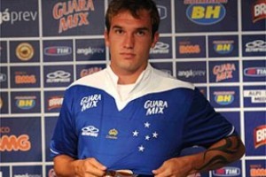 Minas: Cruzeiro apresenta Willian Farias
