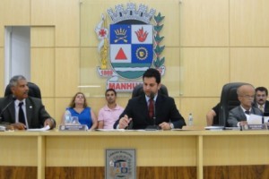 Manhuaçu: vereadores cobram providências para trânsito e anulação de audiência da Prefeitura