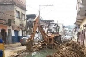 Manhuaçu: rede rompe e provoca falta d’água em vários pontos da cidade