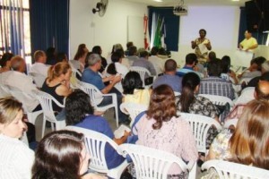 Manhuaçu: Município recebe capacitação microrregional de conselheiros de saúde