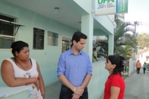 Manhuaçu: Pacientes sofrem com falta de ortopedistas na UPA. Pessoas aguardam há dias
