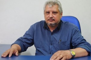 Manhuaçu: Secretário da Administração explica Decreto da carga horária. “Não há mudança”, diz João Batista Hott
