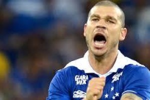 Cruzeiro: Clube não aceita proposta por Nilton