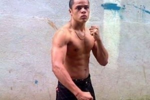 São Paulo: Lutador de MMA natural de Manhuaçu é encontrado morto no quintal da casa