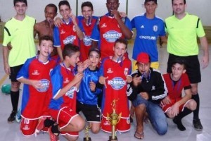 Luisburgo: Chelsea é campeão mirim da Copa Futsal de Verão
