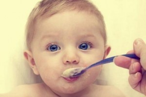 Vida e Saúde: Alimentos que o bebê não pode comer até um ano de vida