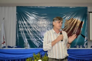 Manhuaçu: Nailton Heringer participa de encontro regional de prefeitos