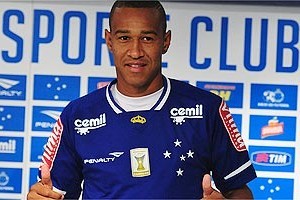 Mineiro: Cruzeiro treina. Novo lateral no time reserva