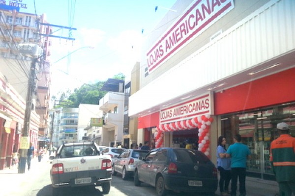 comercio-manhuacu.jpg