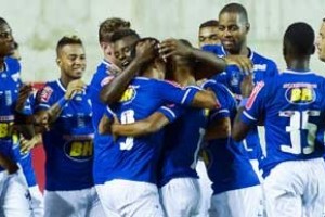 Mineiro: Cruzeiro vence com boa estreia de Romero