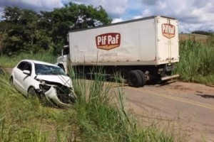 Estradas: Duas pessoas morrem na região de Manhuaçu