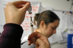 Febre Amarela: Saúde vai vacinar população em áreas de risco em casa
