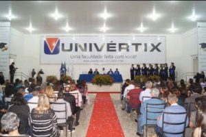 Novos engenheiros civis são formados pela Univértix