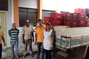 Secretaria de Agricultura faz a primeira entrega de alimentos de 2017
