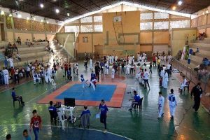 Taekwondo movimenta final de semana de Manhuaçu