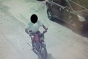 Furto de motocicleta: autor e vítima conduzidos à delegacia