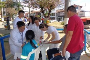 Secretaria Municipal de Saúde realiza projeto “Saúde na Praça”