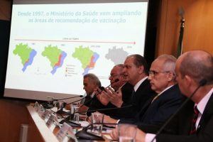 Vacina de febre amarela será ampliada para todo o Brasil