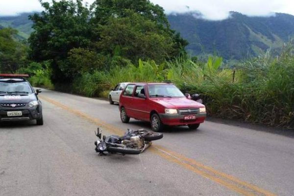 acidente-moto-jovem-morre.jpg