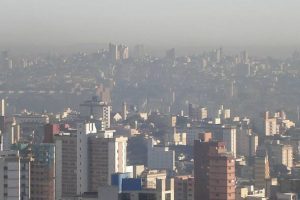 Nove em cada 10 pessoas respiram ar contaminado, diz OMS