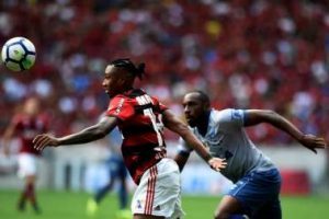 Cruzeiro é derrotado pelo Flamengo noBrasileirão