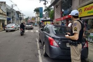 PM implanta policiamento ostensivo de trânsito urbano em Manhuaçu