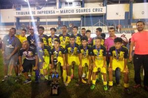 Manhuaçu: Finais do torneio Craque do Futuro levam emoção ao JK