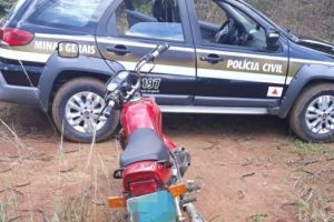 Motocicleta furtada é recuperada pela Polícia Civil