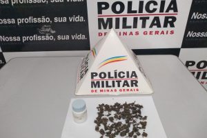 PM apreende droga em Conceição de Ipanema
