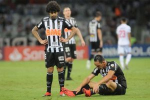 Atlético perde em casa e dá adeus à Libertadores
