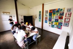 Campanha Nacional pelo Direito à Educação lança relatório sobre PNE