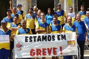 Funcionários dos Correios Manhuaçu aderem à greve