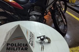 PM apreende arma com idoso em Manhuaçu