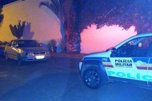 Manhuaçu: Veiculo furtado é recuperado pela PM