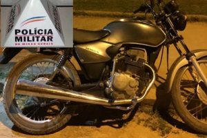 Polícia Militar recupera moto furtada em Piedade de Caratinga