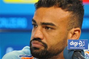 Cruzeiro rescinde contrato com Fabrício Bruno