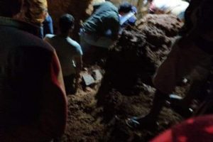Caparaó: Bombeiros resgatam vereador atingido por soterramento; uma vítima fatal