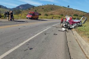 Região: Três pessoas morrem em grave acidente na BR 116