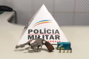 Plantão policial: Armas, drogas e prisão feitas pela PM