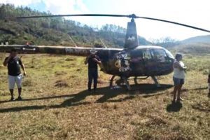 Helicóptero com Gino & Geno faz pouso de emergência em viagem para Ipanema