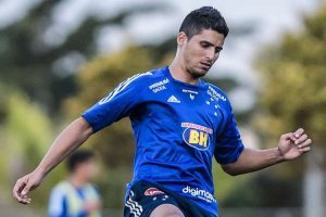 Cruzeiro: Daniel Guedes fica próximo de acordo com o Goiás