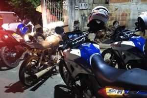 PM em Manhuaçu: Menor é apreendido com motocicleta furtada