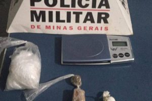 PM apreende drogas em Manhuaçu e arma em Mutum
