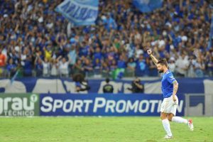 Cruzeiro empata com Náutico na despedida da temporada