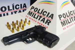 Arma é apreendida com hóspede de hotel em Manhuaçu