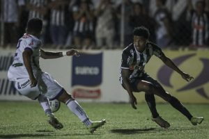 Atlético é derrotado pela URT e perde liderança do Mineiro