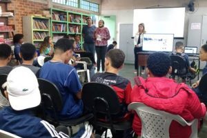 Projeto Fique Vivo inicia atividades em escolas de Manhuaçu